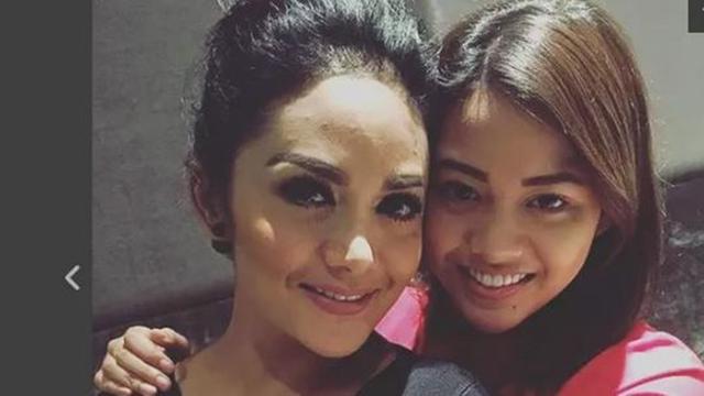 6 Potret Krisdayanti dan Aurel Hermasnyah, Dari Dulu Hingga Kini