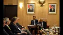 Suasana pertemuan DPR RI dengan Parlemen Eropa di Kompleks Parlemen Senayan, Jakarta, Selasa (17/3/2015). (Liputan6.com/Andrian M Tunay)