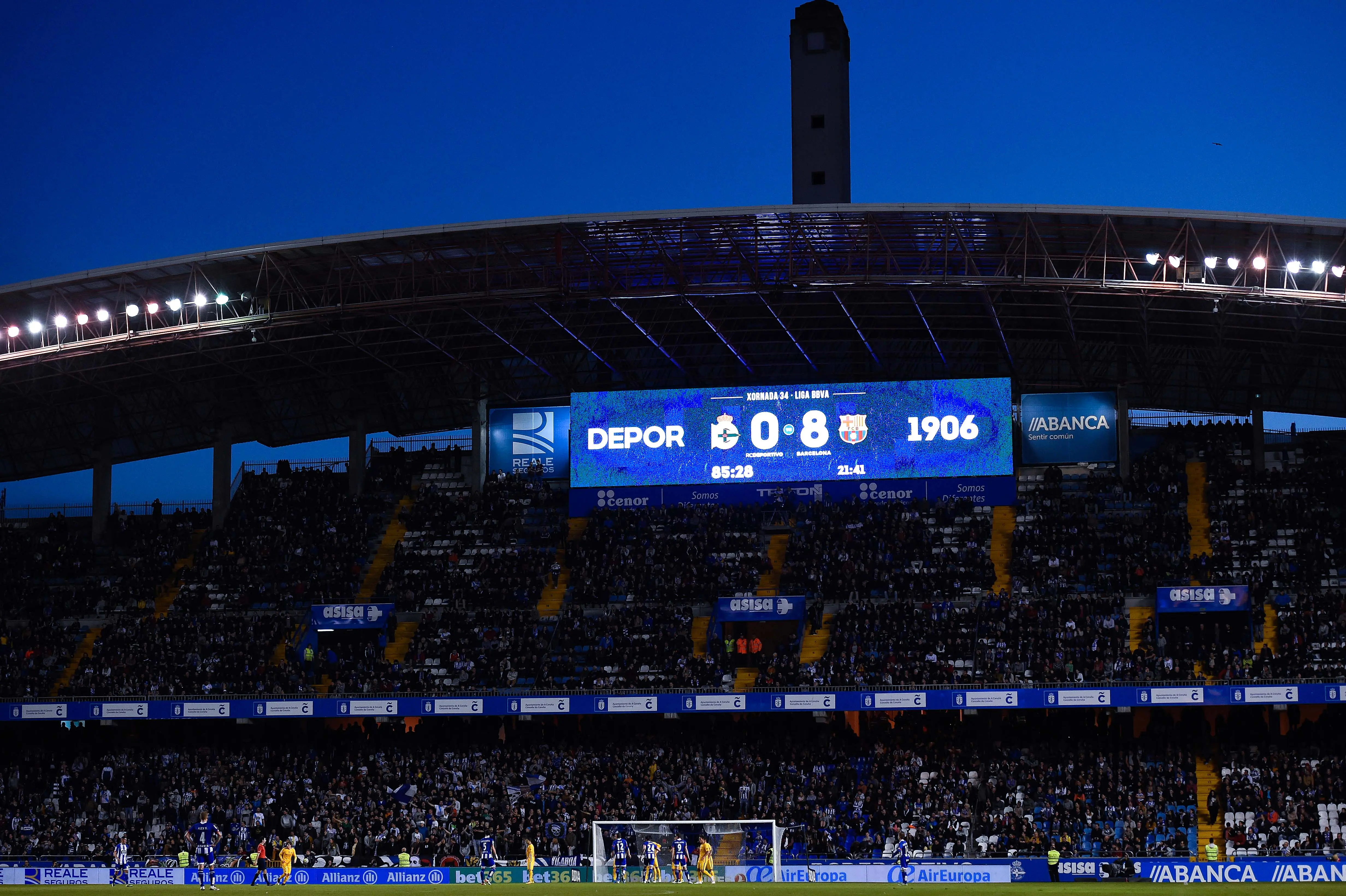 Suasana stadion Riazor, markas Deportivo La Coruna, saat bertanding melawan Barcelona, 21 April 2016. (Sky Sports).
