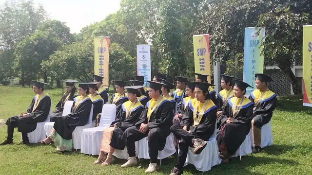 Dikabarkan Lanjut ke Cerita SMA, Ini 6 Potret ‘Wisuda’ Pemain Dari Jendela SMP