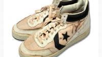 Sepatu Michael Jordan (foto: reuters)