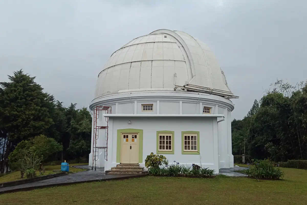 Kubah di Observatorium Bosscha