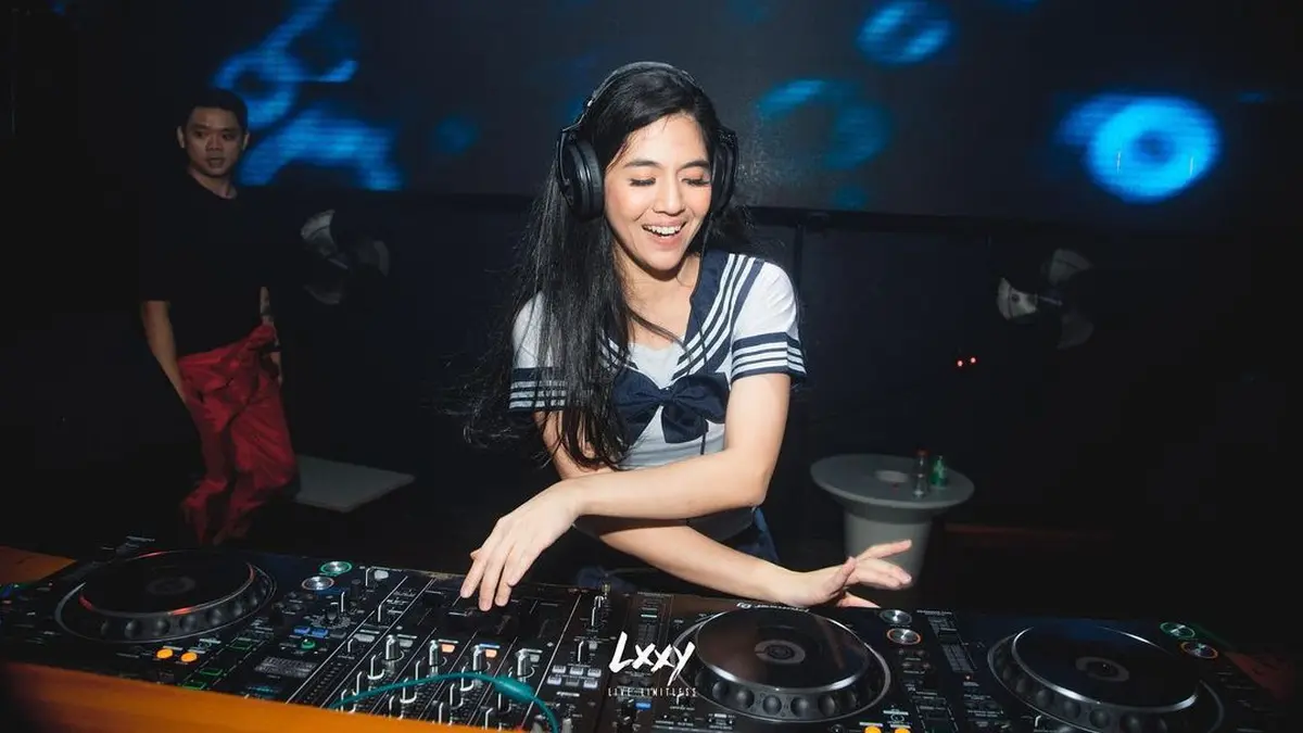 4 Fakta Viral Video DJ Una Manggung dan Disawer hingga Ratusan Juta Rupiah  - News Liputan6.com