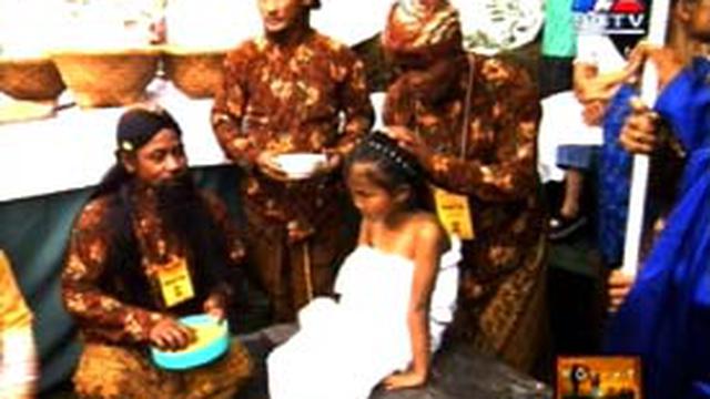 810 Foto Penampakan Bayi Bajang Gratis