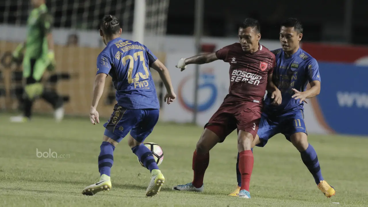 Striker PSM Makassar, Ferdinand Sinaga