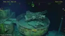 Gambar video pada 19 Maret 2018, kapal penelitian milik pendiri Microsoft Paul Allen menemukan bangkai kapal induk Amerika Serikat (AS), USS Juneau, dari era Perang Dunia II di dekat perairan Kepulauan Solomon, Pasifik Selatan. (Paul G. Allen via AP)
