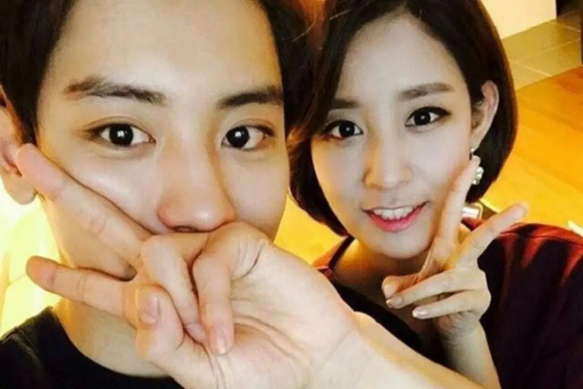 Park Yoora telah melaporkan berita palsu tentang Donald Trump. (via. Chanyeol.wordpress)