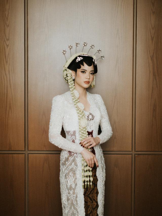 Pesona Istri Nino RAN, Dhabitannisa Auni saat Akad Nikah. Dok. Bridestory