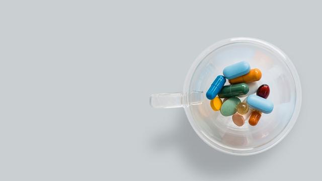 Ilustrasi vitamin atau Obat. Foto Unsplash/Adam Nieścioruk