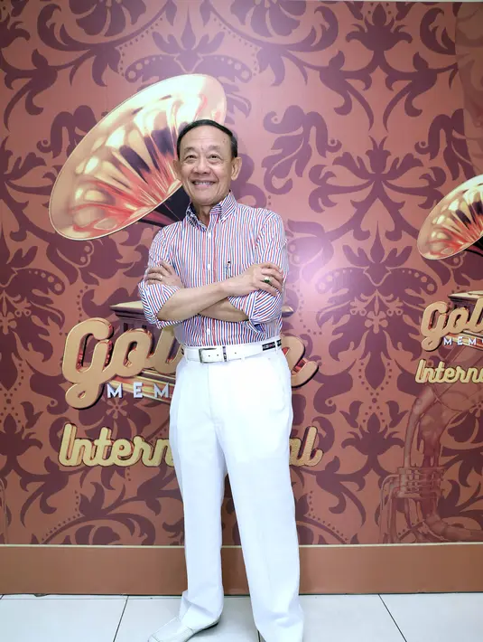 Harapan besar bagi Jose saat kembali ke Indonesia. Ia ingin sekali bisa bertemu dengan penyanyi senior Titiek Puspa. 20 tahun lalu, Jose berduet dan hingga sekarang tidak lagi ketemu. (Nurwahyunan/Bintang.com)