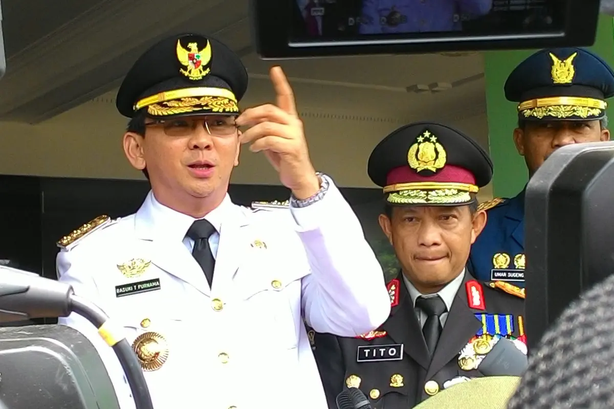 20151005-hut tni-jakarta-ahok 2