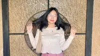 Megan Litani Rilis Single Kisses Hill, Lagu Romantis yang Sarat Emosi