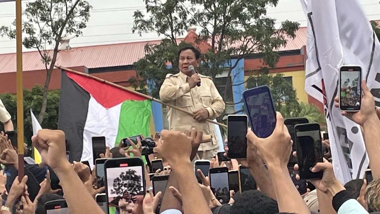 Capres nomor urut 2, Prabowo Subianto di GOR Temenggung Abdul Jamal Batam, Sabtu (13/1/2023) (Liputan6.com/Ady Anugrahadi)