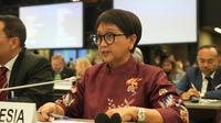 Menteri Luar Negeri Republik Indonesia (Menlu RI) Retno Marsudi dalam pertemuan Global Refugee Forum PBB di Jenewa, Swiss, pada Rabu (13/12/2023). (Dok: Kemlu RI)