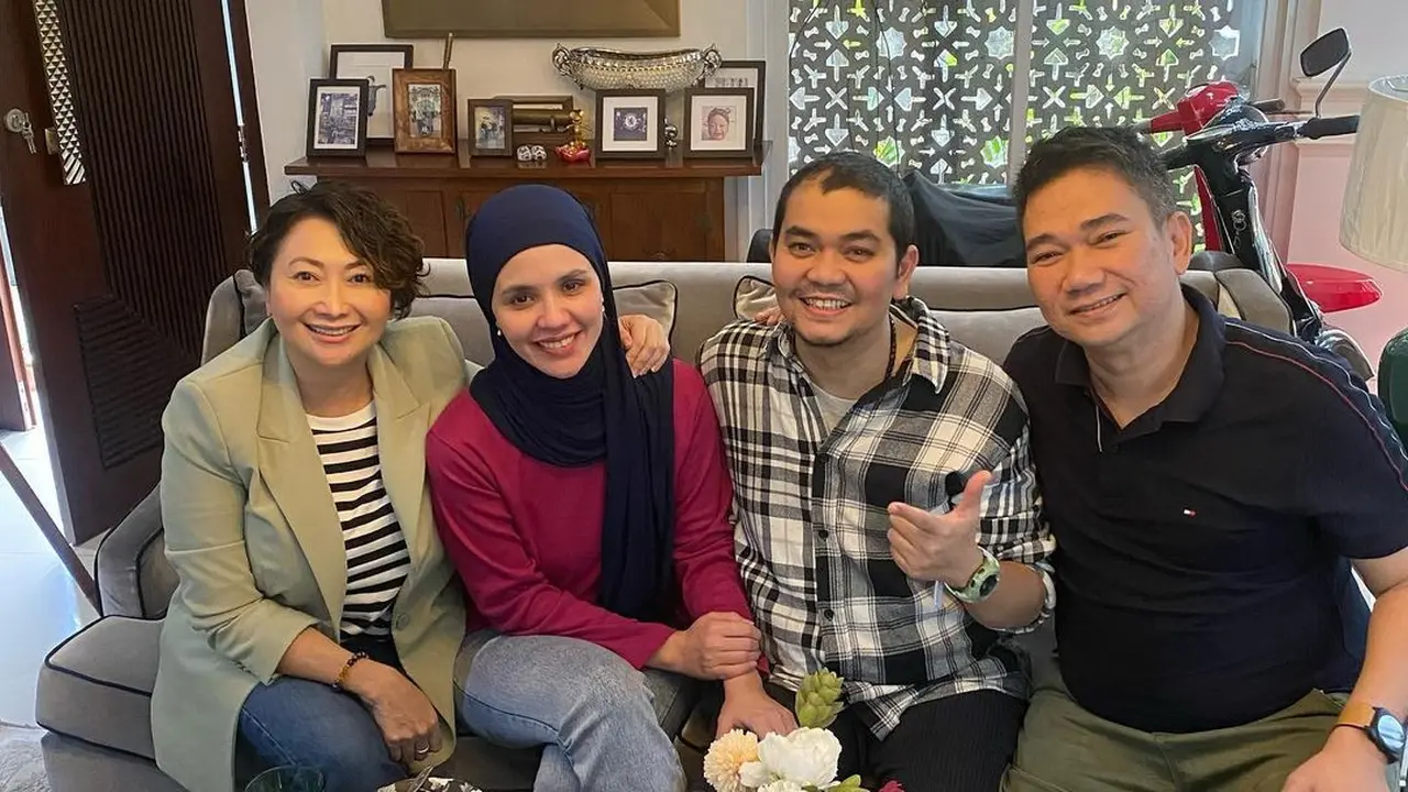 Indra Bekti dan Aldila Jelita