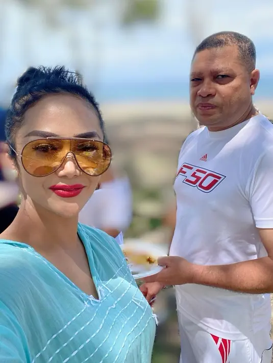 Krisdayanti (Instagram/krisdayantilemos)