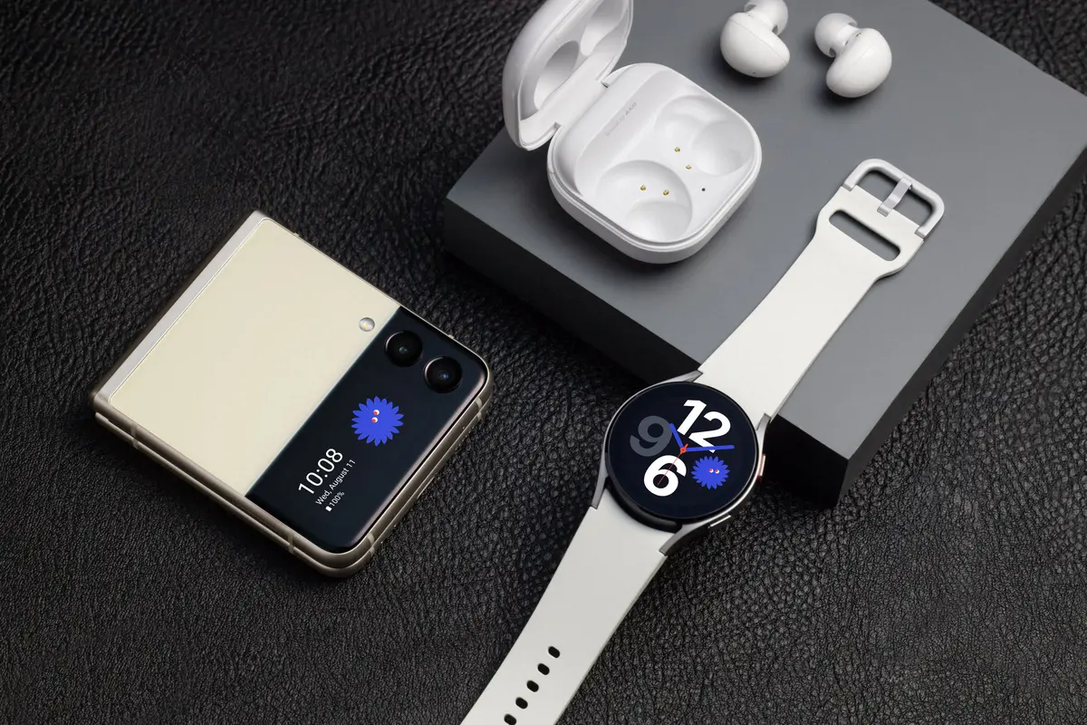 Samsung Galaxy Z Flip3 5G, Galaxy Watch4, dan Galaxy Buds2