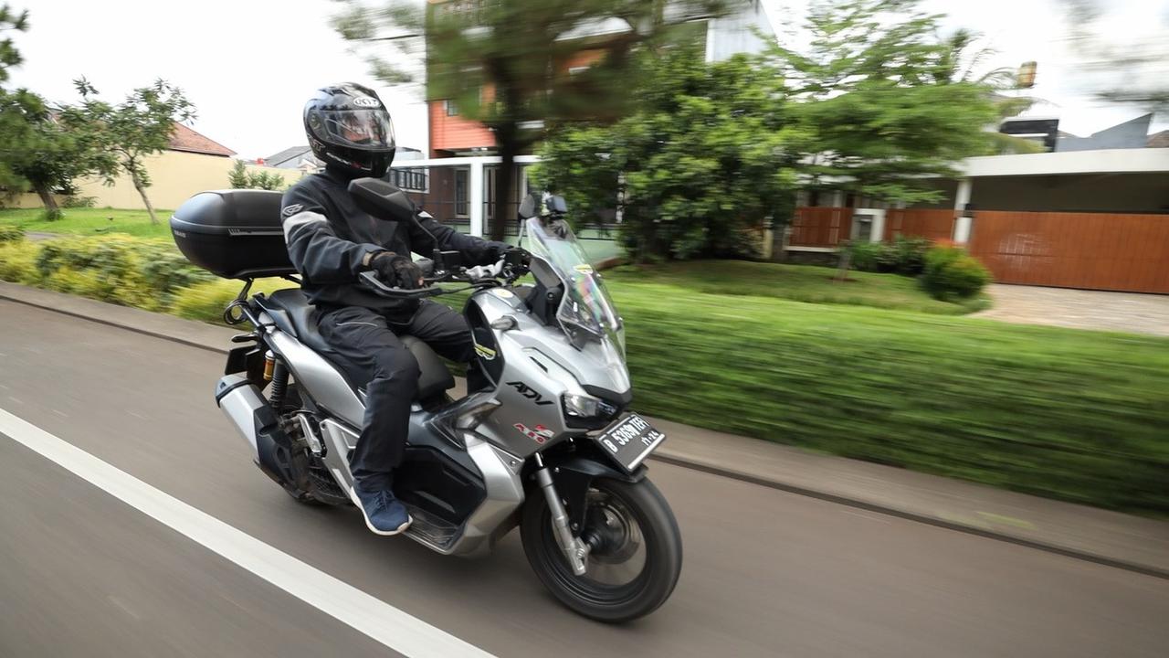 Kurir Ekspress Endrik Yahmawan