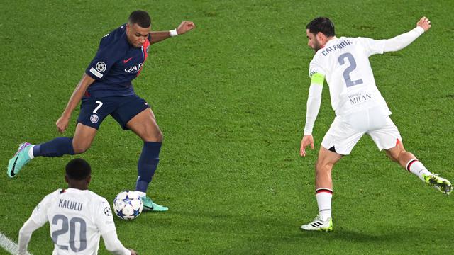 Davide Calabria VS Kylian Mbappe - PSG Vs AC Milan