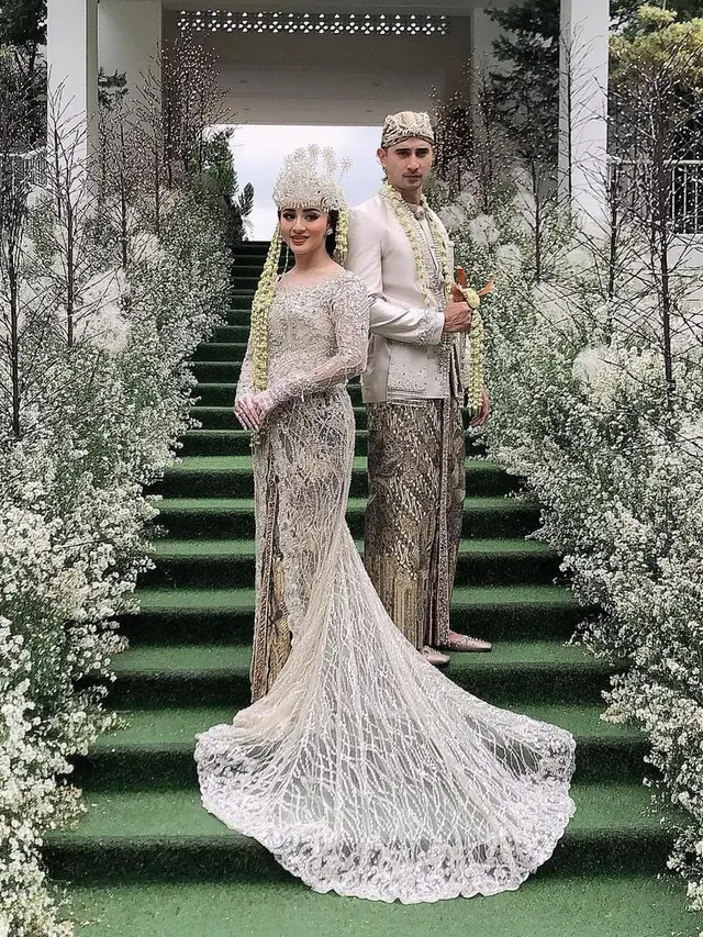 [Fimela] Ali Syakieb dan Margin Wieheerm