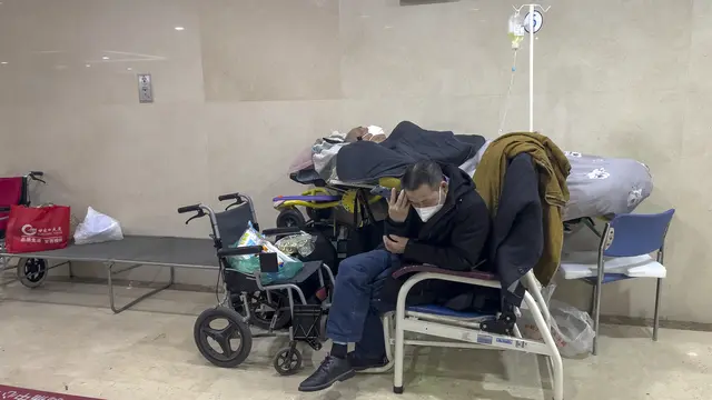 Rumah Sakit Beijing Kekurangan Tempat Tidur saat Kasus Covid-19 Menggila