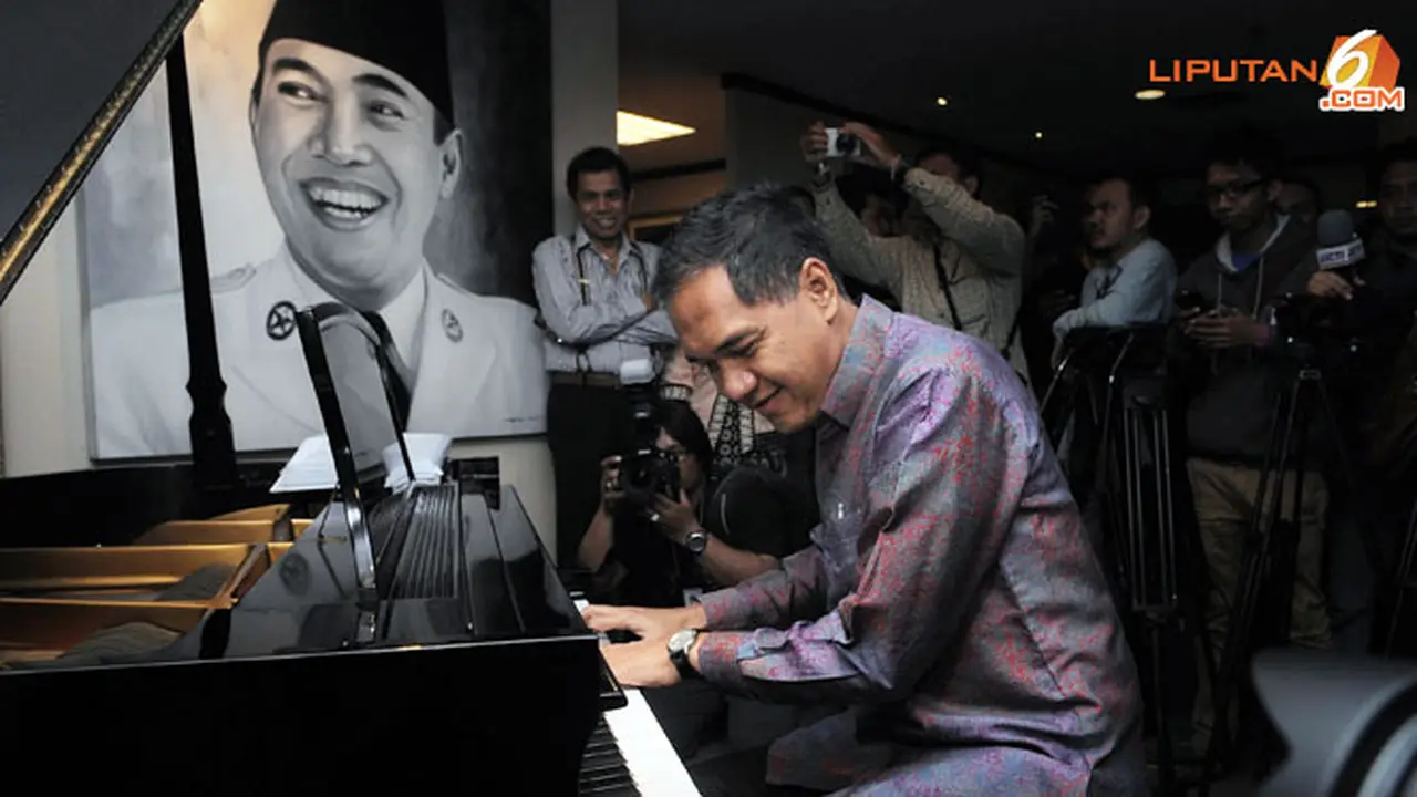 gita-piano-130828b.jpg