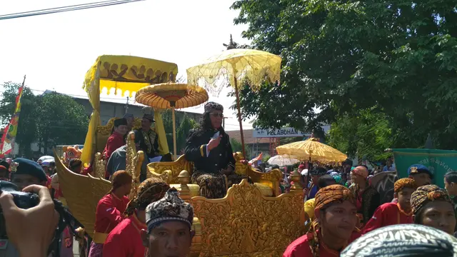 Nuansa Keberagaman Perayaan Cap Go Meh Cirebon