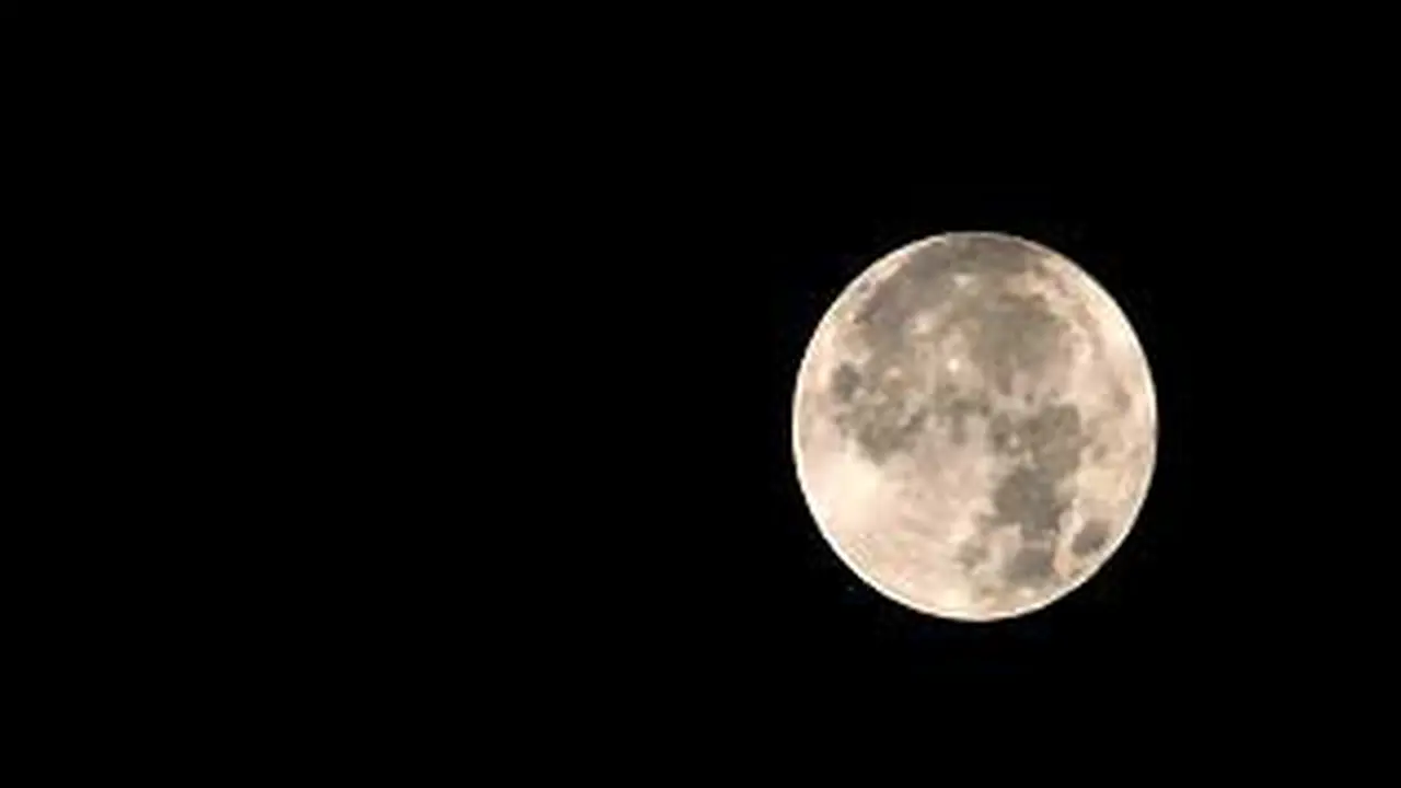 110320supermoon.jpg