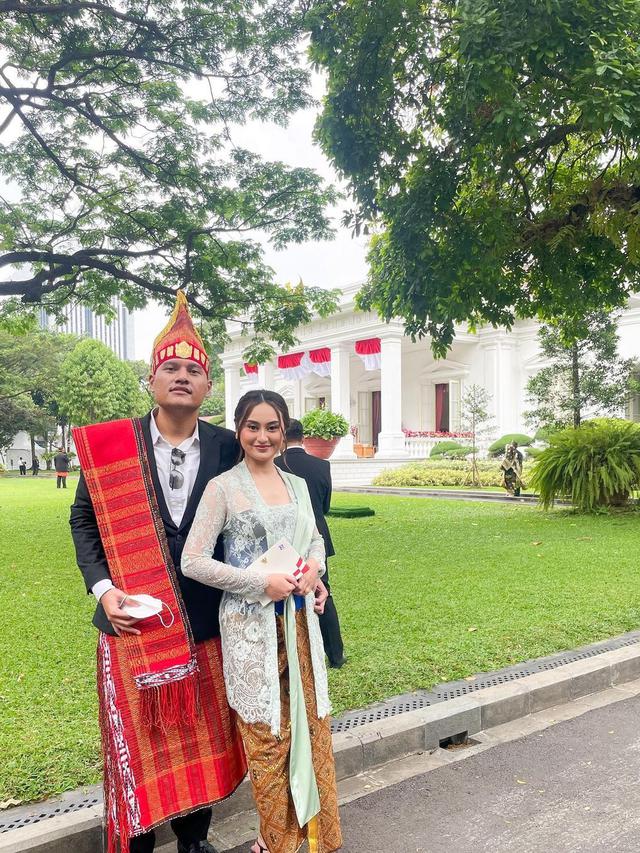 Baru Diungkap, Ini 6 Momen Kebersamaan Memes Prameswari dan Suami Sebelum Menikah