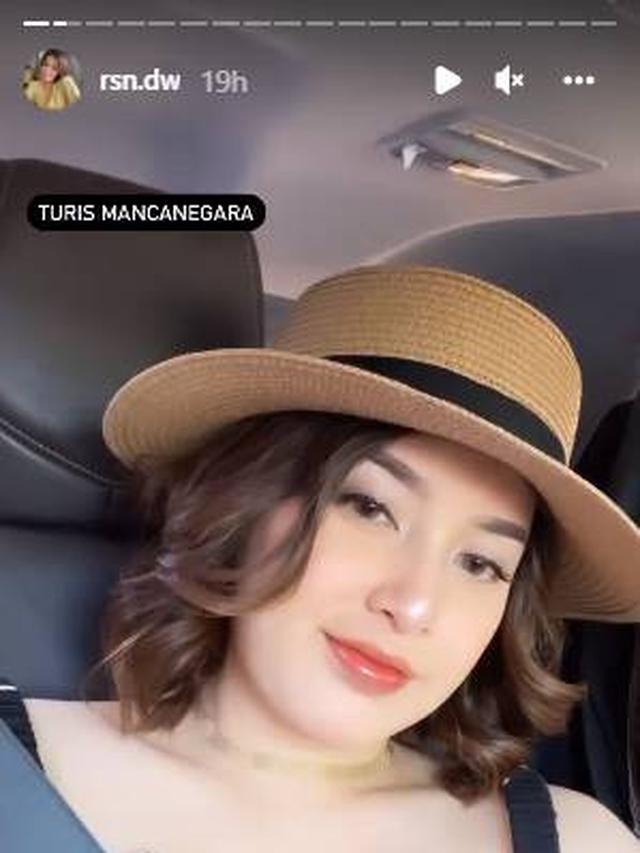 Perut Makin Buncit, Ini 7 Momen Rosiana Dewi Jalani Baby Moon di Bali