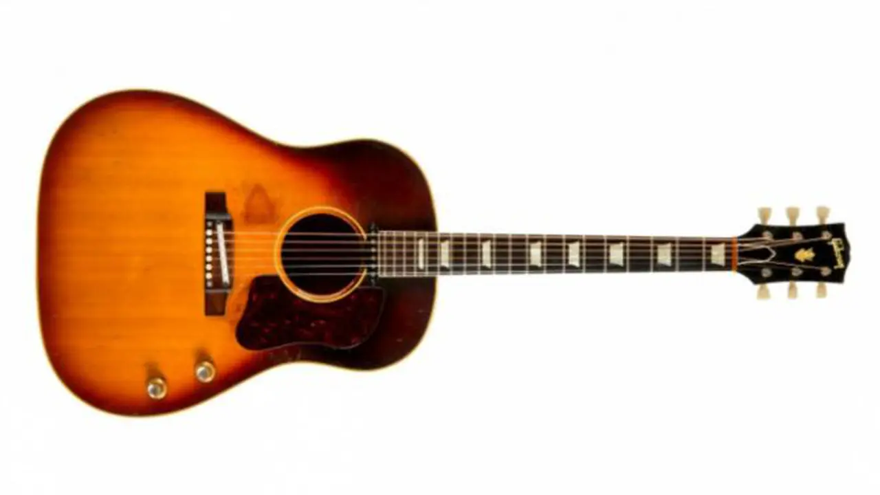 Gitar John Lennon Laku Terjual Rp 32 Miliar