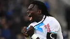 Pada tengah musim 2023, J1 League kedatangan seorang pesepak bola asal Prancis, Bafetimbi Gomis yang memiliki segudang pengalaman bersama klub-klub top Eropa. Kawasaki Frontale menjadi klub yang beruntung mendapatkan jasa striker yang kini menginjak usia 38 tahun. Namun setengah musim harus dilewati Sang Singa, julukannya, tanpa sebiji gol pun. Akankah pada J1 League musim 2024 ini Sang Singa akan mengaum dengan gelontoran gol-golnya? Kita tunggu saja bersama-sama. (AFP/Boris Horvat)
