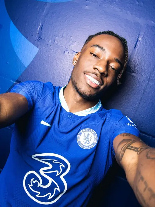 Pemain berposisi sayap itu diikat Chelsea dengan kontrak 7,5 tahun dan opsi perpanjangan satu musim. (FOTO: instagram.com/chelseafc)