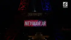 Perpindahan Neymar ke PSG disambut meriah warga dan fans sepak bola di Paris.