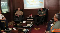 Citizen6, Cilangkap: Kunjungan tersebut dalam rangka upaya peningkatan kerja sama di berbagai bidang, termasuk latihan bersama antara US Marine Corps dan Marinir Indonesia. (Pengirim: Badarudin Bakri)
