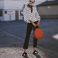 Blouse polkadot. (Pinterest)