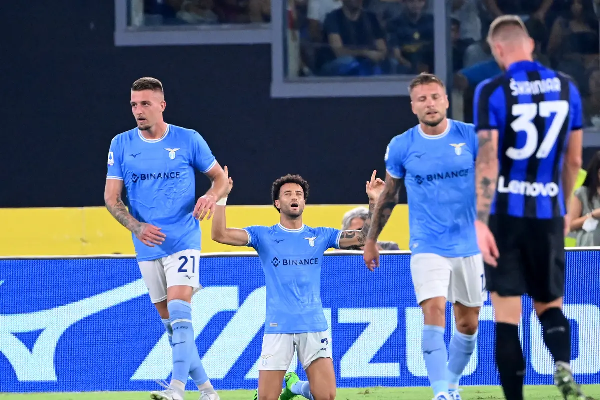 Selebrasi pemain Lazio saat menghajar Inter Milan di Liga Italia