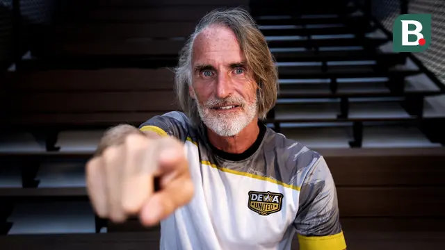 Pelatih Dewa United Jan Olde Riekerink