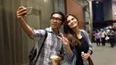 Saat pernah ramai skandal Cut Tari dengan Ariel NOAH tahun 2010, Indra Herlambang adalah salah satu sahabat Cut Tari yang mendukungnya. Sejak skandal tersebut terkuak dan jadi perbincangan, Cut Tari dan Indra Herlambang jarang habiskan waktu bersama. Namun kini keduanya kembali dekat dan didukung oleh netizen. (Liputan6.com/IG/@cuttaryofficial)