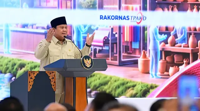 Prabowo Bidik Penyaluran Kredit Rakyat Rp 400 Triliun pada 2027