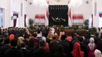 Suasana saat Presiden Joko Widodo memberikan gelar Pahlawan Nasional kepada enam tokoh di Istana Negara, Jakarta, Jumat (8/11/2019). Mereka adalah Ruhana Kuddus, Himayatuddin Muhammad Saidi, M Sardjito, Abdul Kahar Mudzakkir, A A Maramis, dan Masjkur. (Foto: Lukas-Biro Pers Sekretariat Presiden)
