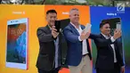 Shane Chiang APAC Head of Marketing HMD Global, Mark Trundle Country Manager HMD Global dan Irvan Ridha Master Training HMD Global Indonesia pada peluncuran trio ponsel Android Nokia 3, 5 dan 6 di Jakarta, Kamis (14/9). (Liputan6.com/Faizal Fanani)
