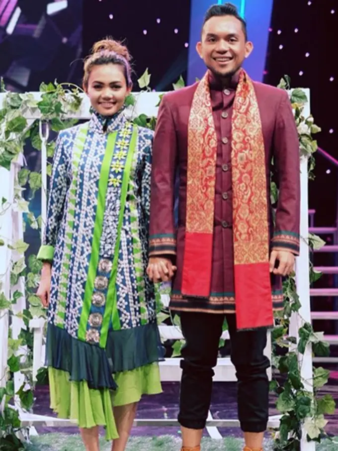 [Bintang] Rina Nose dan Fakhrul Razi