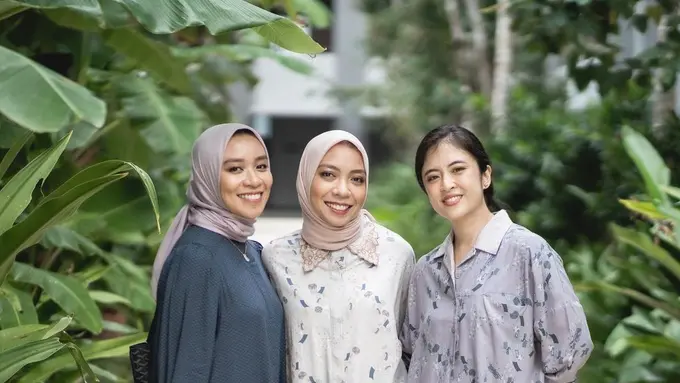 Fimela Awards Fashion Designer of The Year: 3 Sosok Inspiratif di Balik Kesuksesan Brand Modest Fashion Kami.
