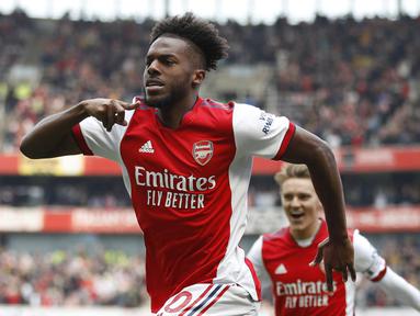 Pelatih Arsenal Mikel Arteta tercatat sukses mengorbitkan para pemain muda dalam beberapa musim belakangan hingga mampu memberi kedalaman skuad yang akhirnya dapat dipetik hasilnya saat ini dengan memuncaki klasemen sementara Liga Inggris 2022/2023. Namun tak semua pemain muda mampu bersinar di bawah asuhannya. Seperti 5 pemain berikut ini yang akhirnya harus rela dipinjamkan ke beberapa klub lain. Siapa saja? Berikut daftar kelimanya. (AFP/Ian Kington)