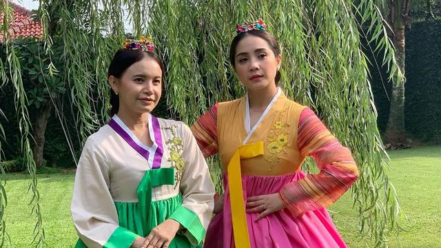 6 Potret Nagita Slavina dan Rossa Kompak Pakai Hanbok Ini Menawan