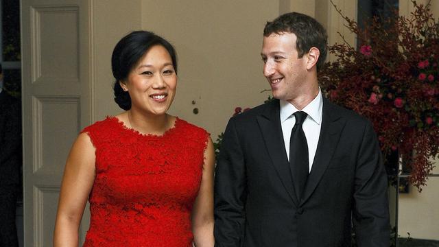 20151201-Putri Pertama Lahir, Mark Zuckerberg Sumbangkan 99 Persen Saham Facebook