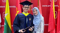 4 Potret Alyssa Soebandono Pakai Tunik Batik, Anggun Dampingi Dude Harlino Wisuda