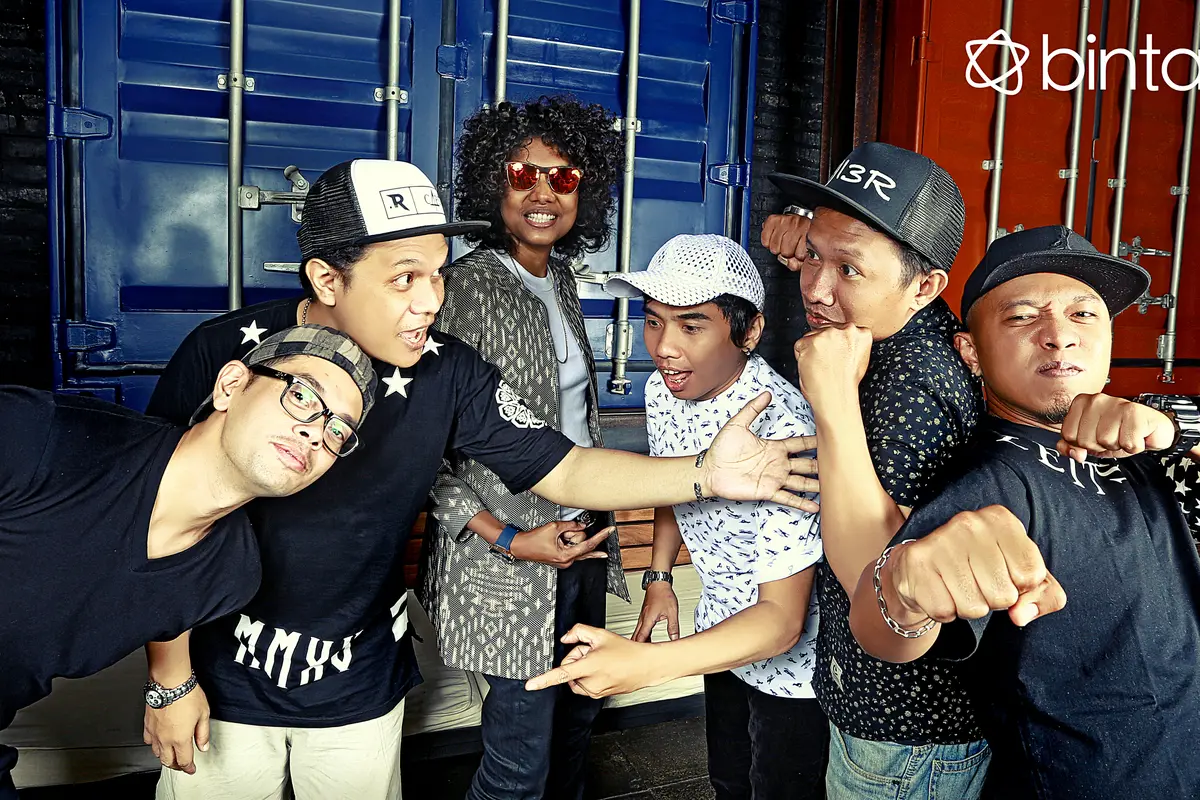 T-Five