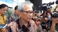 KPK memeriksa Komisaris Utama Bank Mandiri Hartadi Agus Sarwono (Liputan6.com/ Fachrur Rozie)